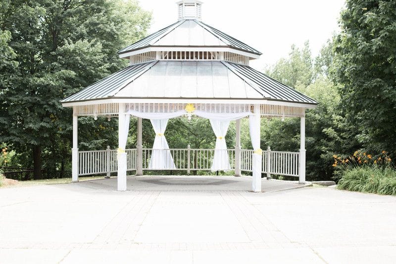 An Intimate Wedding in Rotary Park | Elizabeth & Charlene An Intimate Wedding in Rotary Park | Elizabeth & Charlene